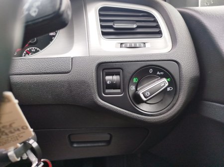 2015 Volkswagen Golf 1.6 TDI 3DR 110HP Comfortline €8,500 thumbnail