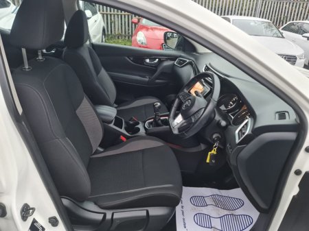 2019 Nissan Qashqai ACENTA PREMIUM Low Mileage €16,995 thumbnail