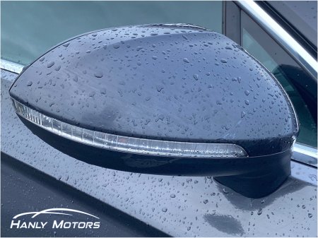 2022 Volkswagen Passat BUSINESS 2.0 TDI MANUAL 6SPEED FWD 150 4DR €25,995 thumbnail