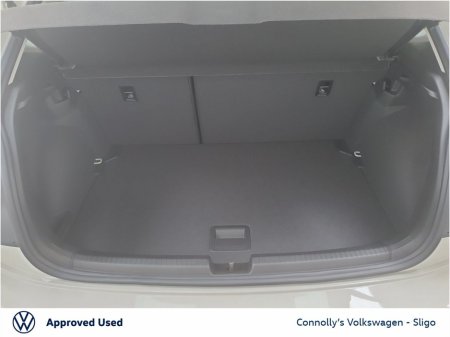 2025 Volkswagen Polo EDITION 75 1.0TSI 95HP AUTO €29,945 thumbnail