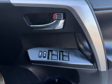 2016 Toyota Rav4 - thumbnail 21