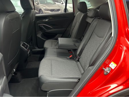 2025 Volkswagen Tiguan Match Edition + Low Mileage Tsi -PHEV S-Automatic / DSG - Beautiful SUV - Top Trade-ins & Great Finance €42,950 thumbnail