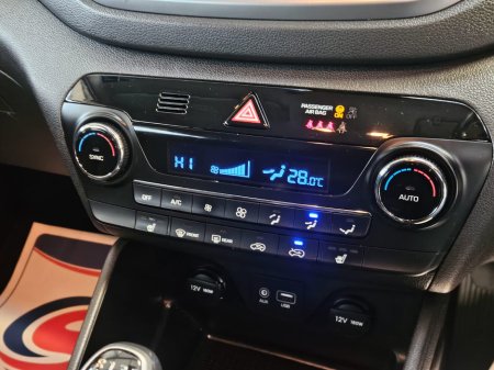 2017 Hyundai Tucson - thumbnail 11