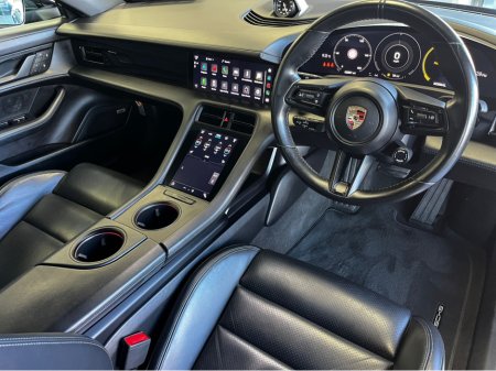 2023 Porsche Taycan - thumbnail 11