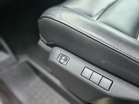 2019 Peugeot Expert  €29,950 thumbnail