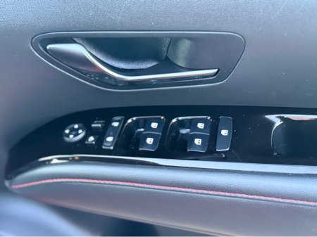 2023 Hyundai Tucson IX35 PHEV N-LINE 2TONE 5DR A AUTO €36,950 thumbnail