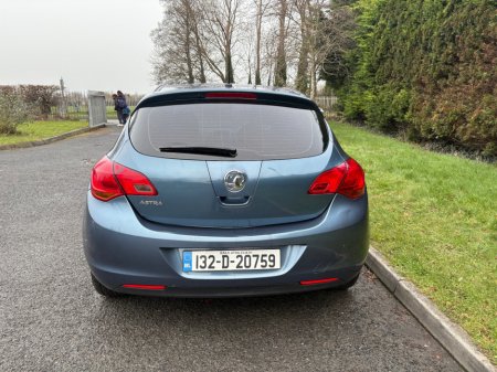 2013 Opel Astra 1.3 CDTI ECOFLEX DESIGN 95PS 5DR €3,950 thumbnail