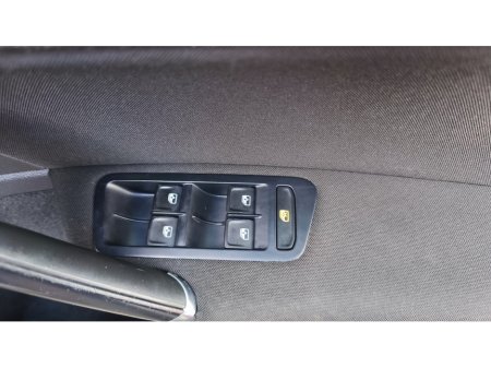 2017 Volkswagen Golf 1.6 TDI Automatic 1 Year Warranty Timing belt done €12,450 thumbnail