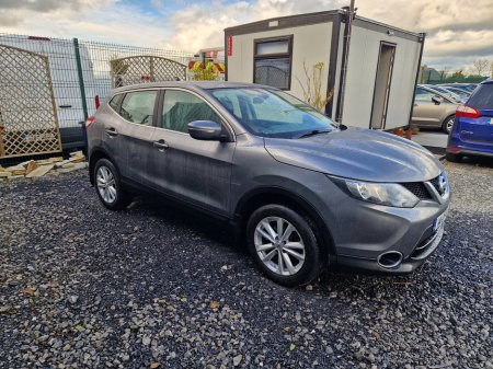 2014 Nissan Qashqai - thumbnail 5