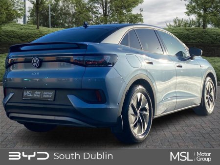 2023 Volkswagen ID.5 - view 3