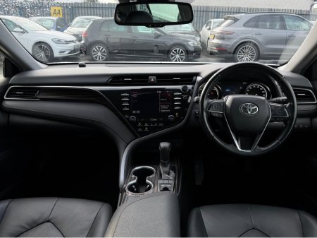 2020 Toyota Camry TOYOTA CAMRY G SPEC- LEATHER PACK 2.5 HYBRID €24,950 thumbnail