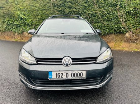 2016 Volkswagen Golf LOUNGE MODEL // 1.2 PETROL // AUTOMATIC €14,950 thumbnail