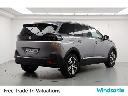 2022 Peugeot 5008 1.5 BlueHDi 130bhp Allure €37,995 thumbnail