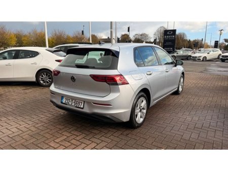 2023 Volkswagen Golf Life 1.0 TSI 110HP 5DR €28,990