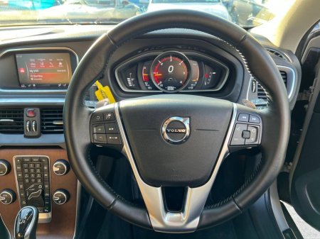 2019 Volvo V40 - thumbnail 5