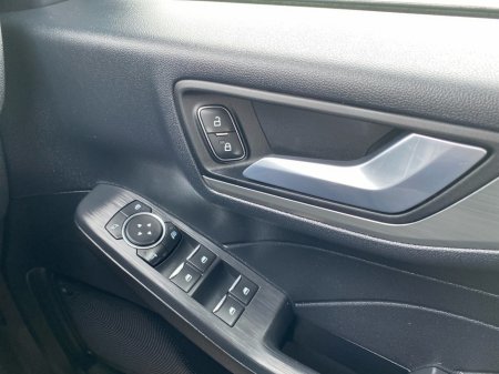 2023 Ford Kuga - thumbnail 17