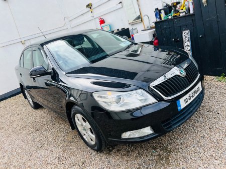 2010 Skoda Octavia - thumbnail 8