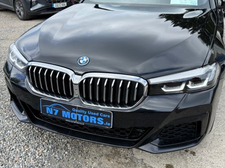 2022 BMW 5 Series - thumbnail 12