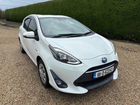 2018 Toyota Aqua - thumbnail 2