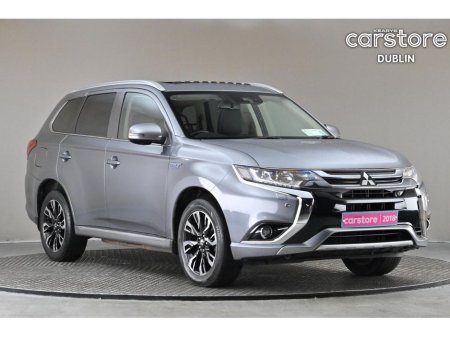 2018 Mitsubishi Outlander - thumbnail 1