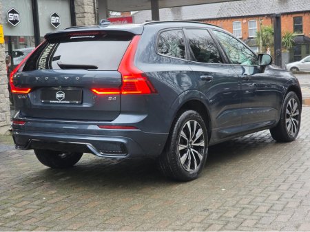 2023 Volvo XC60 2.0 B4 PLUS DARK AUTO. HUGE SPEC. FINANCE ARRANGED. SIMI. AA APPROVED. €42,950 thumbnail
