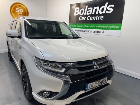 2017 Mitsubishi Outlander (Very Low Kms) HYBRID 2.0 PHEV AUTOMATIC 5DR MODEL  www.bolandscarcentre.ie €18,900