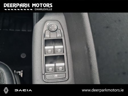 2023 Renault Captur TCe 90 Rive Gauche €24,950 thumbnail