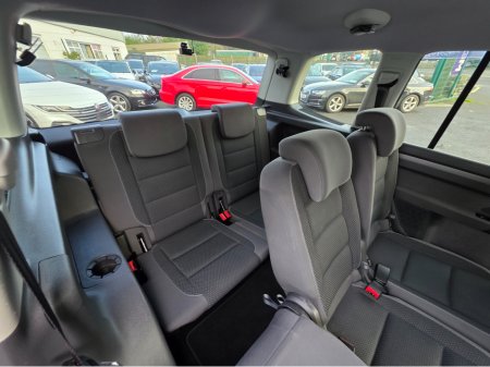 2013 Volkswagen Touran ( 132 )7 SEATER FAMLY MPV 1.4 TSI  ALLOYS  SIMI DEALER - SPECIALISING IN IMPORTS OF GERMAN AUTOMATIC HI SPEC CARS €9,950 thumbnail