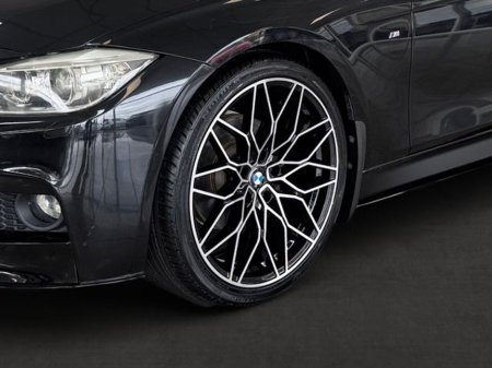 2015 BMW 3 Series - thumbnail 10