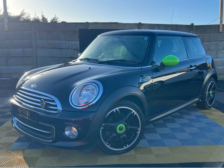 2013 MINI Hatch 