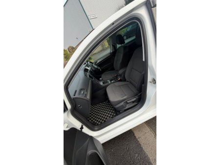 2017 Volkswagen Golf 1.2 TSI 110 bhp Comfortline €14,999 thumbnail