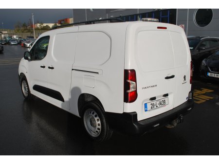 2021 Peugeot Partner  €17,000