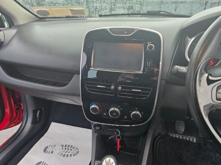 2016 Renault Clio 1.2 PETROL DYNAMIQUE, SERVICE, NCT, AA APPROVED, WARRANTY, 5 STAR REVIEWS. €7,995 thumbnail