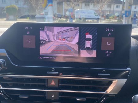 2024 Citroen C4 - thumbnail 24