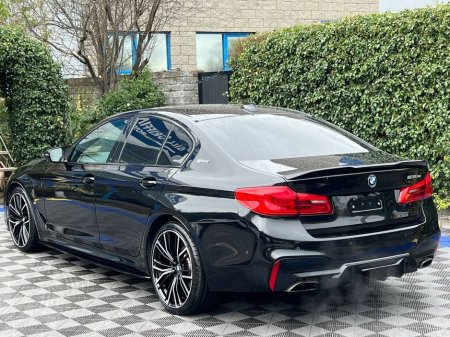 2020 BMW 5 Series 530e M-SPORT COMPETITION 2.0 HYBRID // LEATHER M-SPORT INTERIOR // DIGITAL CLUSTER // NEW 20" M5 ALLOYS €33,950 thumbnail