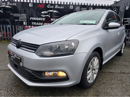 2015 Volkswagen Polo TRENDLINE 1.0 60HP MANUAL 5SPEED 5DR €9,450 thumbnail