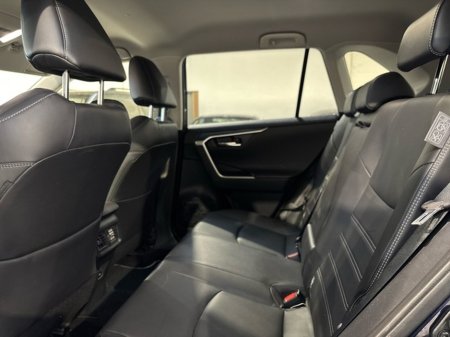 2024 Toyota Rav4 HYBRID SOL AUTO €43,950 thumbnail