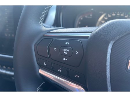 2025 Isuzu D-MAX DL40 DCB €45,513 thumbnail