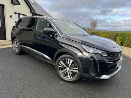 2023 Peugeot 5008 1.5 BlueHDi 130bhp Allure €33,950 thumbnail