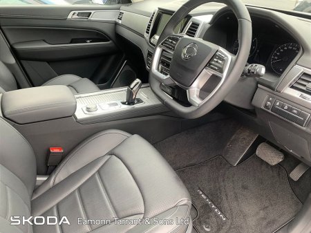 2025 Ssangyong Rexton REXTON 2.2 P/T 4WD 2 SEAT COM €50,200 thumbnail