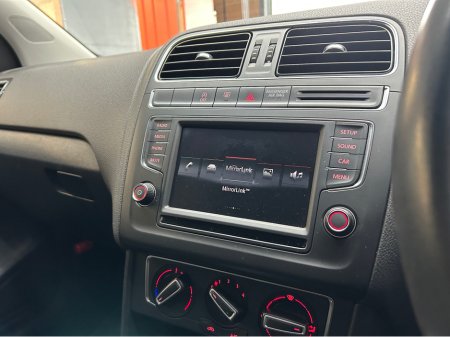 2014 Volkswagen Polo - thumbnail 6