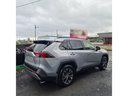 2022 Toyota Rav4 2.5 Hybrid Sol 2WD €31,950 thumbnail
