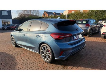 2024 Ford Focus St-line 5D 1.0T 125 Mhev M6 FWD €29,990