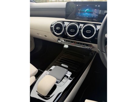 2019 Mercedes-Benz A Class - thumbnail 12