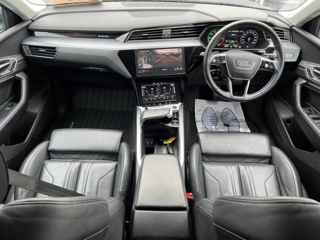 2023 Audi Q8 e-tron E-TRON SPORT 55 QUATTRO // APPLE CARPLAY/ANDROID AUTO // ADAPTIVE AIR SUSPENSION // DUAL ZONE CLIMATE CONTROL €40,950 thumbnail