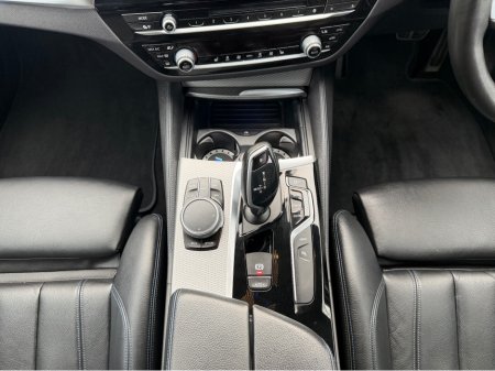 2019 BMW 5 Series - thumbnail 13