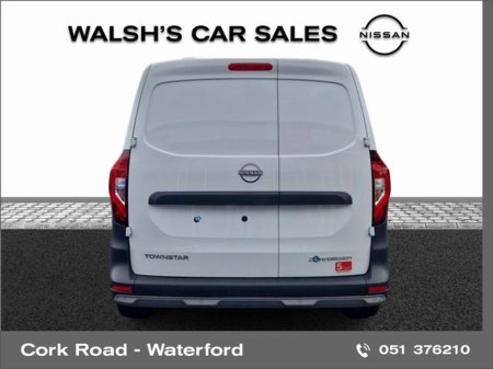 2025 Nissan Townstar SWB PAB VAN 6DR Auto €20,000 thumbnail