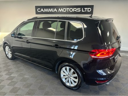 2020 Volkswagen Touran VOLKSWAGEN TOURAN 1.4 TSI DSG*7 SEATER*FRONT AND REAR HEATED SEATS*PARK ASSIST & CAMERA*ELECTRIC TAILGATE*LANE ASSIST*FINANCE AVAILABLE TRADE INS WELCOME* thumbnail