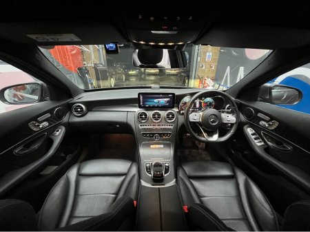 2020 Mercedes-Benz C Class 2020 MERCEDES-BENZ C220D LAUREUS EDITION SPORTS P 2.0 AUTOMATIC / CRUISE CONTROL / REVERSE CAMERA / ELECTRIC MEMORY & HEATED SEATS / PADDLE SHIFTERS AND MORE thumbnail