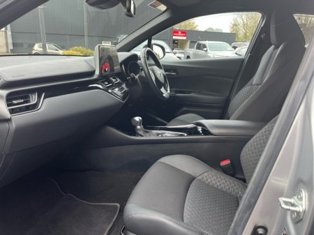 2023 Toyota C-HR - photo 6